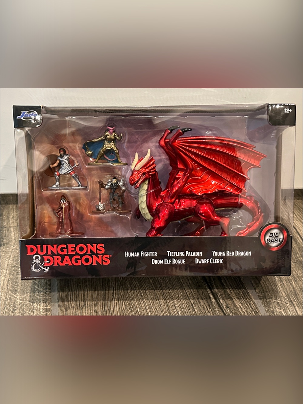 Dungeons & Dragons Young Red Dragon Figure Set - Red
